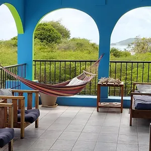 the-vieques-guesthouse.greaterantilleshotels.net/