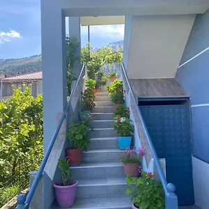 house-zotkaj-berat.albaniahotels.org/